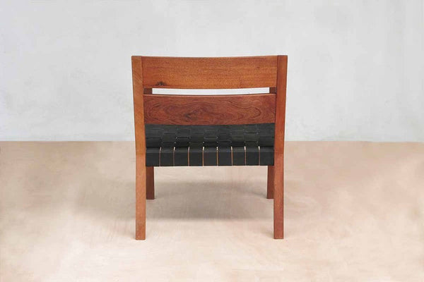 Masaya Managua Arm Chair - Black Leather And Royal Mahogany