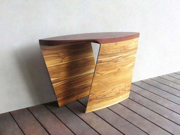 Masaya Velero Side Table